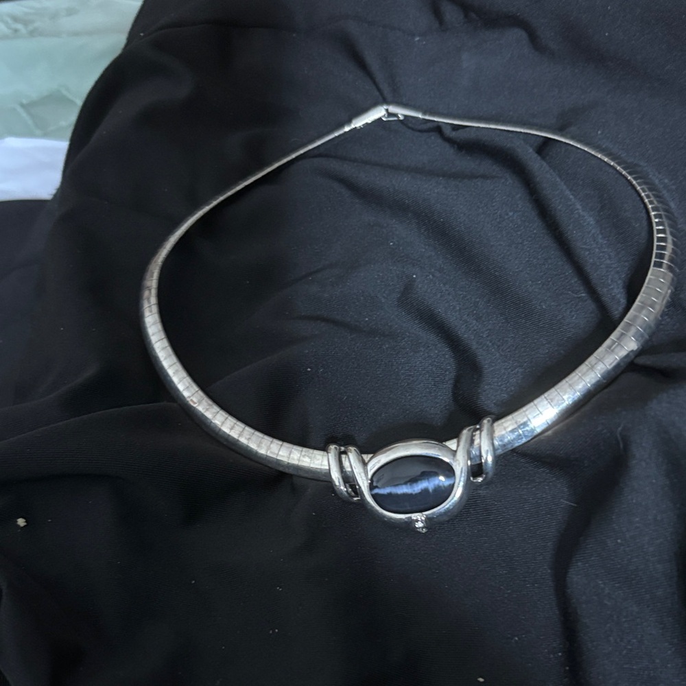 Elegant Silver Necklace with Black Stone
